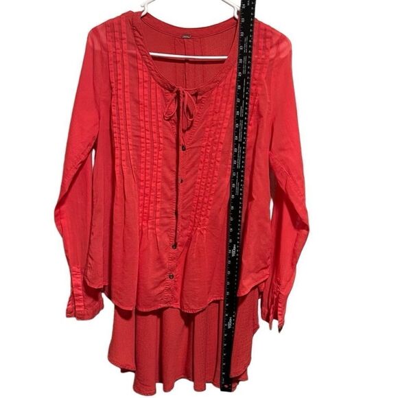 Free People- Sisters of the Moon Coral Boho Blouse High Low, Size Small - Picture 9 of 11
